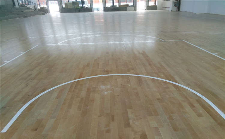國內(nèi)籃球場地板價(jià)格