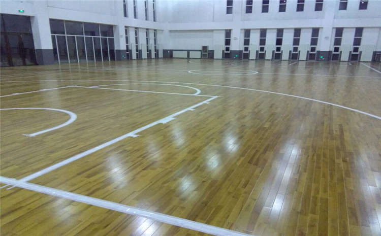 籃球地板是什么材質(zhì)