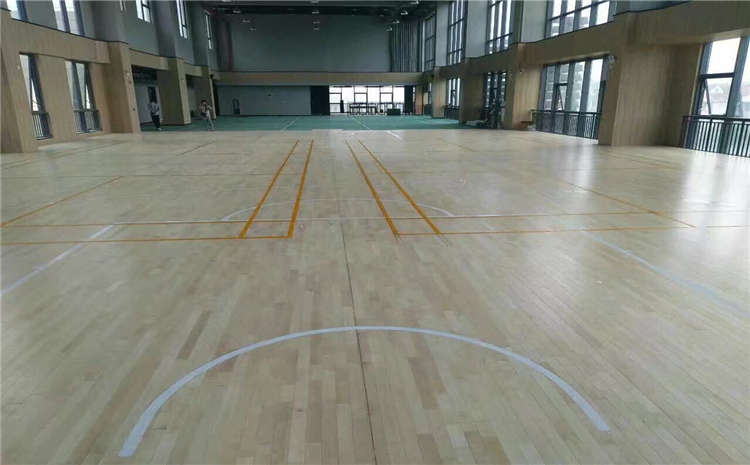 楓木羽毛球館木地板雙層龍骨結(jié)構(gòu)