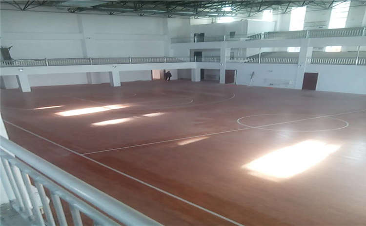 室內籃球館木地板價格是多少
