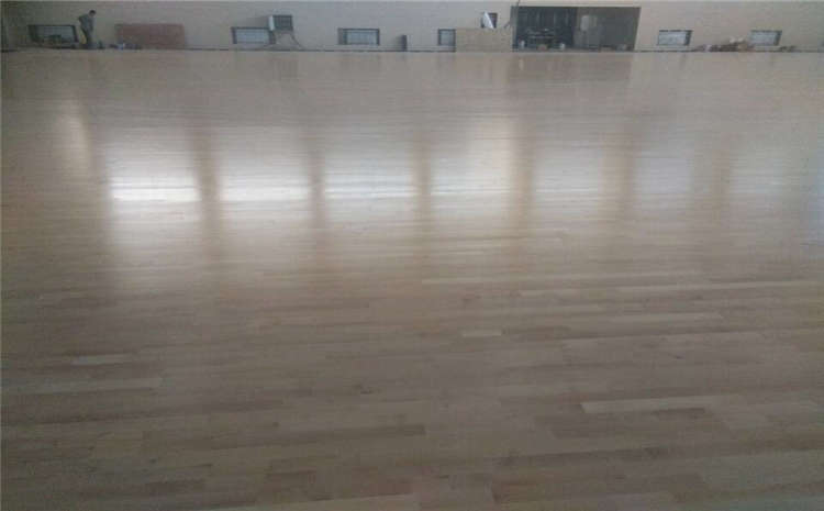 室內籃球館地面