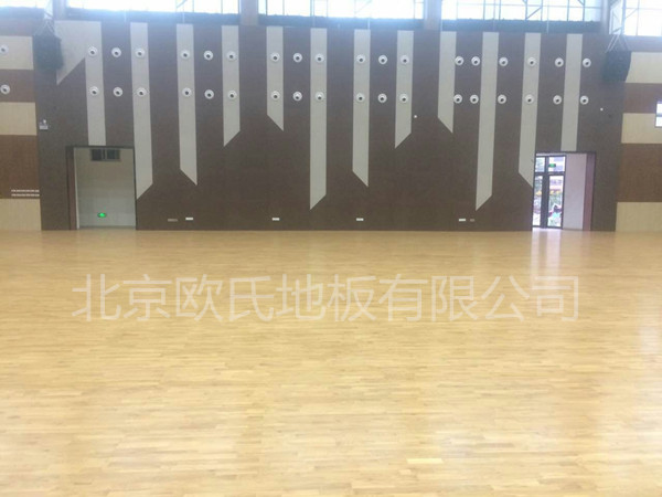 BT谲**СW(xu)w^ľذ尸-3